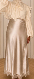 Satin skirt - kant